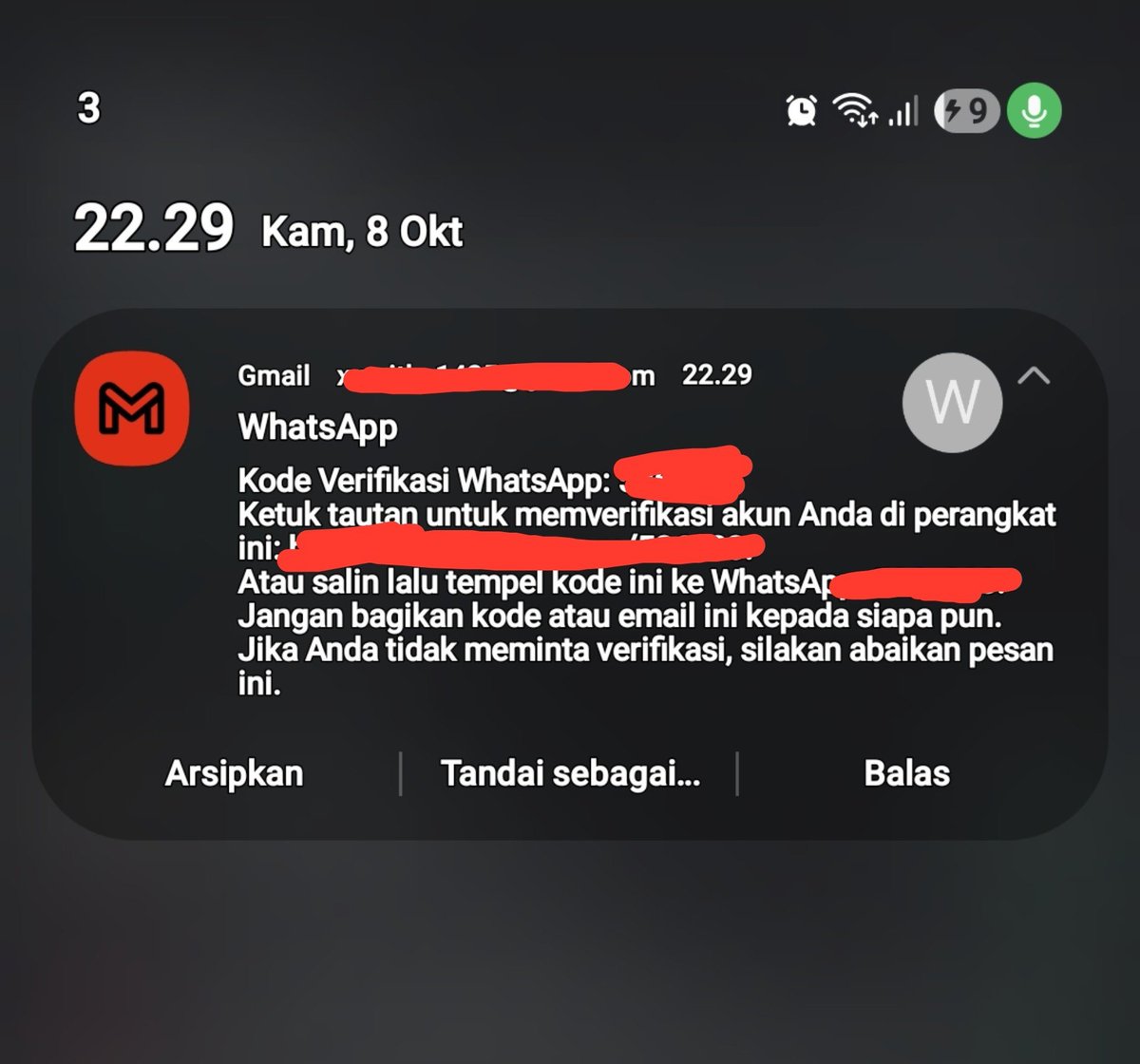 Inoppnop's tweet photo. update.

 ni orang masih berusaha masuk WA aku, nomor ku udh di blokir sama orang itu.

udh bingung banget, abangku juga ga ada kerja samanya samsek, tadi pagi udh aku ajak buat ngurus KTP malah ga mau, dan malah minta ngurusnya di weekend🥲 https://t.co/s00XwjMfnL