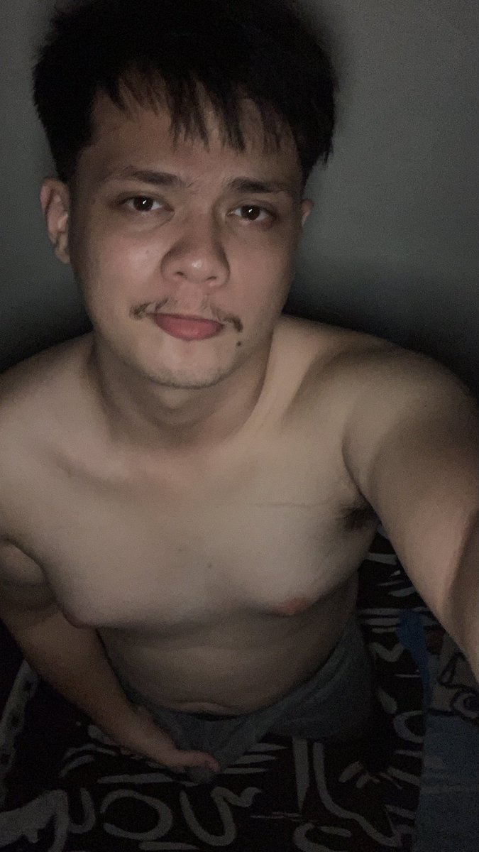imnotxshu's tweet photo. Night night! https://t.co/WLrFo8y6Ry