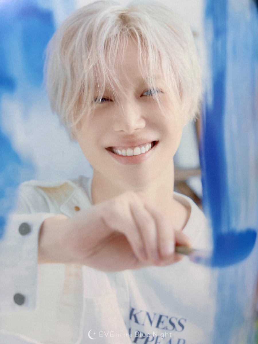 ACE_taemin718's tweet photo. 💙🪽

#태민 #TAEMIN #テミン https://t.co/PHc1MWTvvK