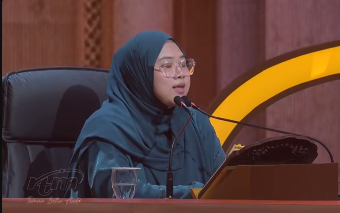 bernamadotcom's tweet photo. MTHQA Ke-66: Alunan suara merdu Nur Syakura pukau hadirin pada malam ketiga
https://t.co/u7z1dAWKck
#BernamaNews
#MTHQA https://t.co/YHx1XEV1qG