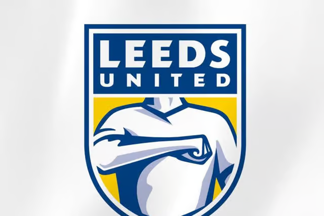 BrowneyBrowne's tweet photo. Would this be the biggest mistake offfield since this?👇 #lufc https://t.co/NwvYmW72gP