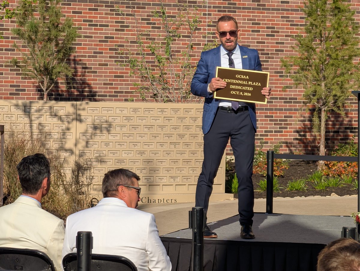 GCM_Magazine's tweet photo. GCSAA's CEO Rhett Evans (@GCSAACEO), President Paul Carter (@PLCCGCS) and Vice President Marc Weston (@49CAGCS) dedicated the Centennial Plaza at @GCSAA headquarters with the unveiling of a statue of founder Col. John Morley. https://t.co/2YkbkwcptY