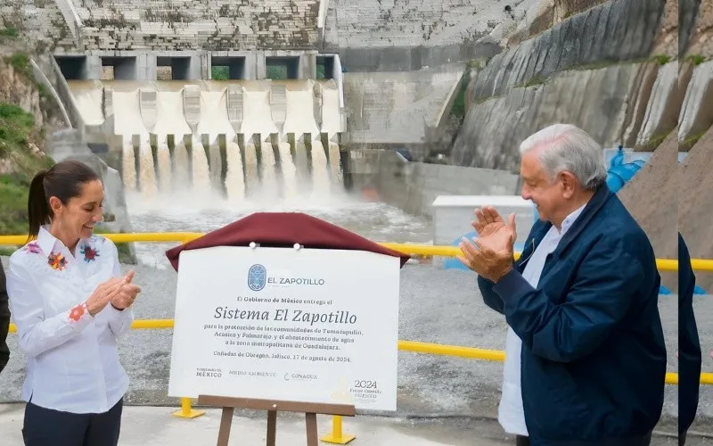 PFifiona's tweet photo. Y no se les olvide que llega menos agua a Guadalajara porque este pinche merolico redujo la altura de la cortina de la presa El Zapotillo con una encuesta ciudadana... 🤦‍♀️ https://t.co/SRWDxuxUfW