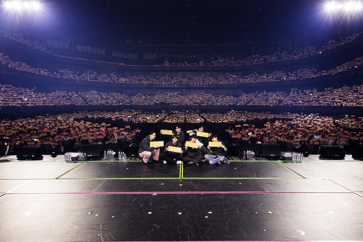 kashige's tweet photo. ここでINFINITE懐かしいって言ってる人たちは来年ピニが日本でコンサートやるらしいってことだけ覚えておいてください…（去年の横浜コンの写真とセトリです！） https://t.co/x34ZTeArmb