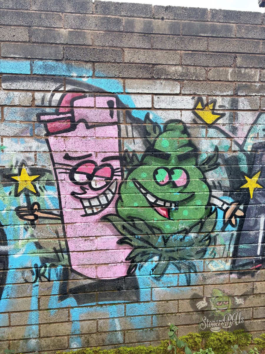 _StonersRUs_'s tweet photo. I came across this cool piece of artwork in my local area 🎨 https://t.co/luR9cYbVtP