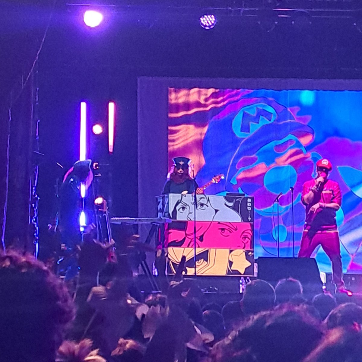 notsweetdandy's tweet photo. Last night was awesome. I never experienced a Concert in my life until now and that was fun to experience. I need to go with friends next time.
#Starbomb https://t.co/NYIrs4K23Q