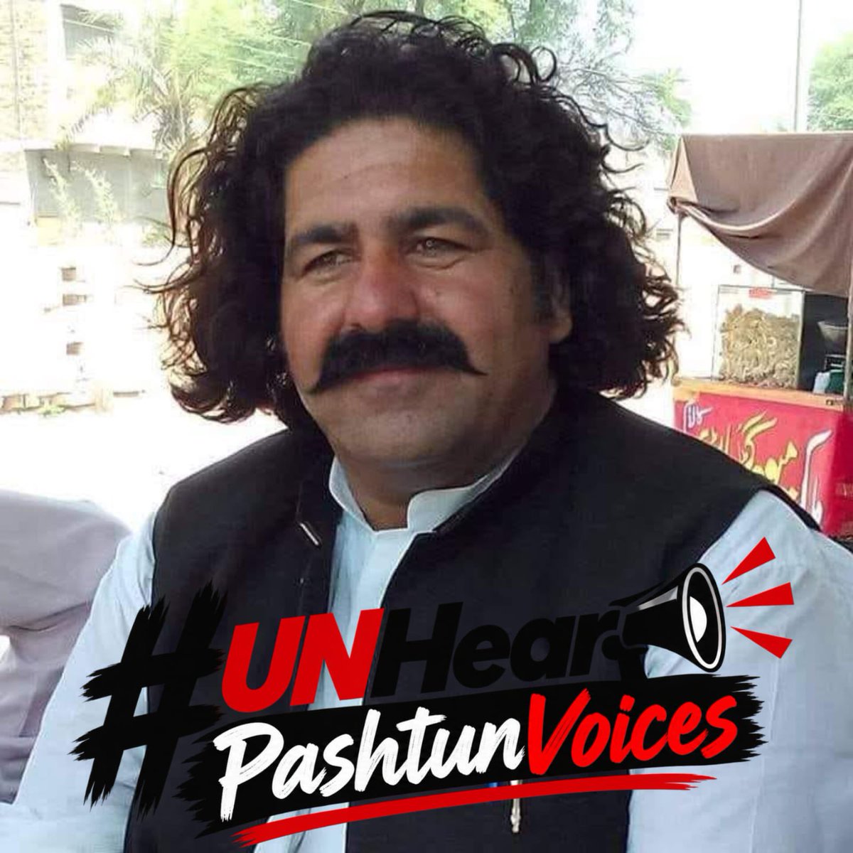 NMuhammad61038's tweet photo. علی وزیر کی جرم صرف یہ ہے کہ اس نے امن کی بات کی۔ کیا امن مانگنا جرم ہے؟
We demand immediate release of Ali Wazir!
#UNHearPashtunVoices #ReleaseAliWazir https://t.co/AJpGk1JiS6