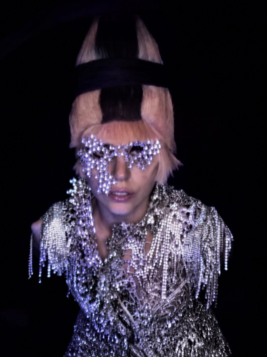 ladygagastems tweet picture
