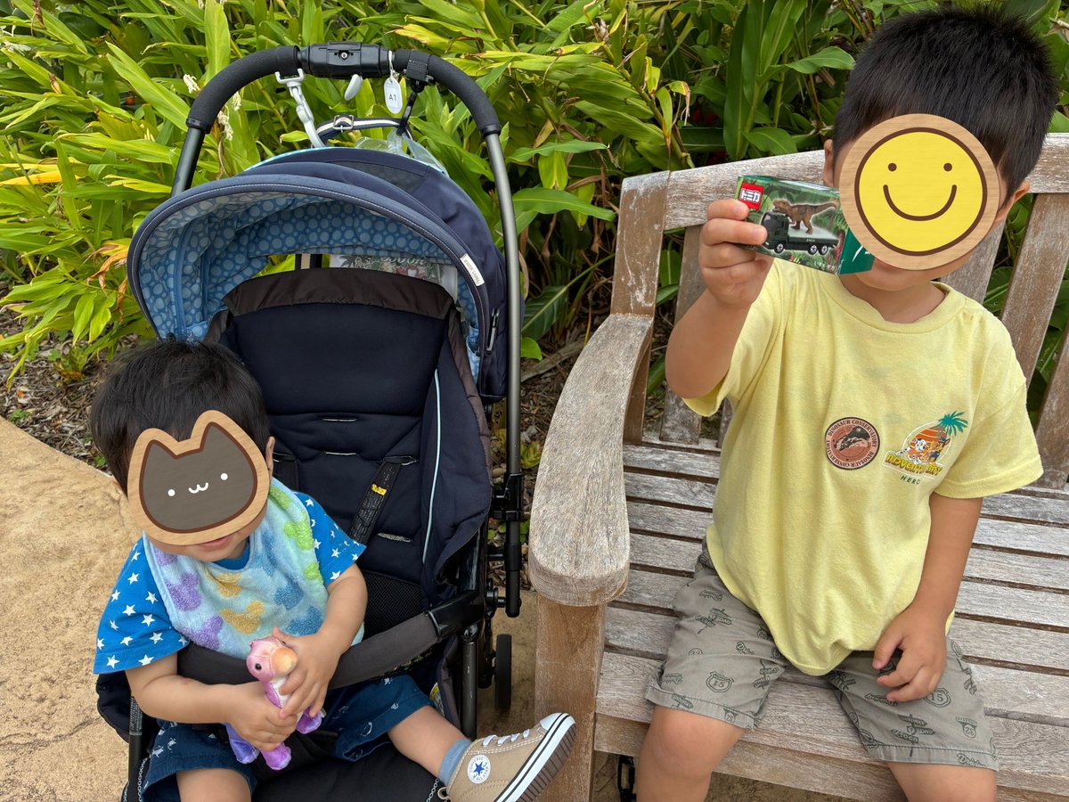 satomishizuka's tweet photo. おはよー！
沖縄旅行3日目の朝ーっ☀️
昨日はジャングリアを一日堪能してからのスパで疲れを癒して（ベビーバスで次男と一緒に入れた！）夜は私が沖縄で食べたかったアグー豚のしゃぶしゃぶを食べたけどめちゃ美味でした🤤
かなり満足な1日でした！（疲れ凄くて子供の寝かしつけしてたら寝てた💤） https://t.co/MxRkI0JWAk