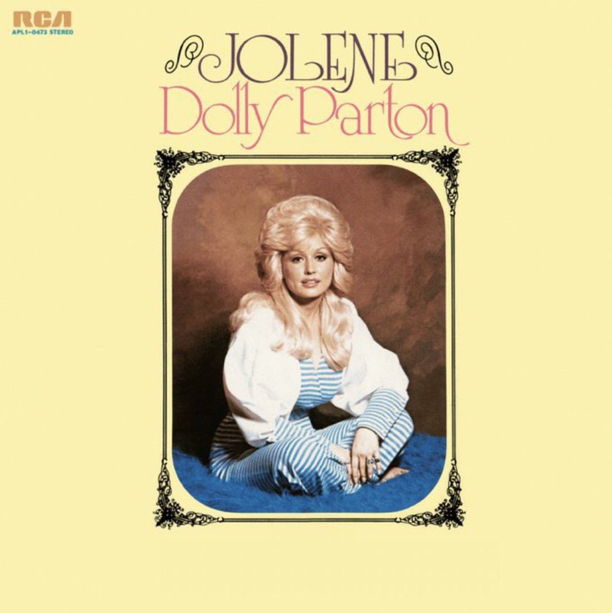 chartdata's tweet photo. Dolly Parton's "Jolene" has now surpassed 1 billion streams on Spotify.

It’s her first song to reach this milestone. https://t.co/IHb4yHR3P0