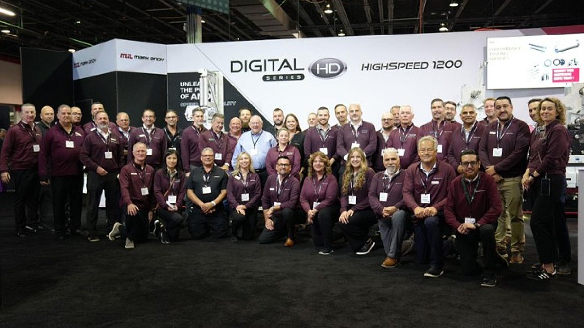 LabelsNLabeling's tweet photo. NEWS

Mark Andy shows productivity at Loupe

https://t.co/YwQOdP7DZy

#LabelNews #Printing #FlexiblePackaging #OffsetPrinting #Flexo #Labels #LabelPrinting #Packaging #Inkjet #PrintingPress https://t.co/RUAten0Nl2