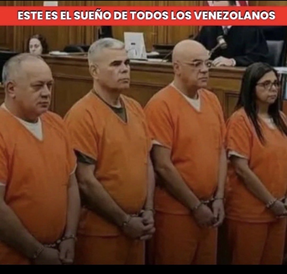 Carmenj8787's tweet photo. EL SUEÑO de TODOS los VENEZOLANOS. 🙏👇👇 https://t.co/ozEfIsVB4H