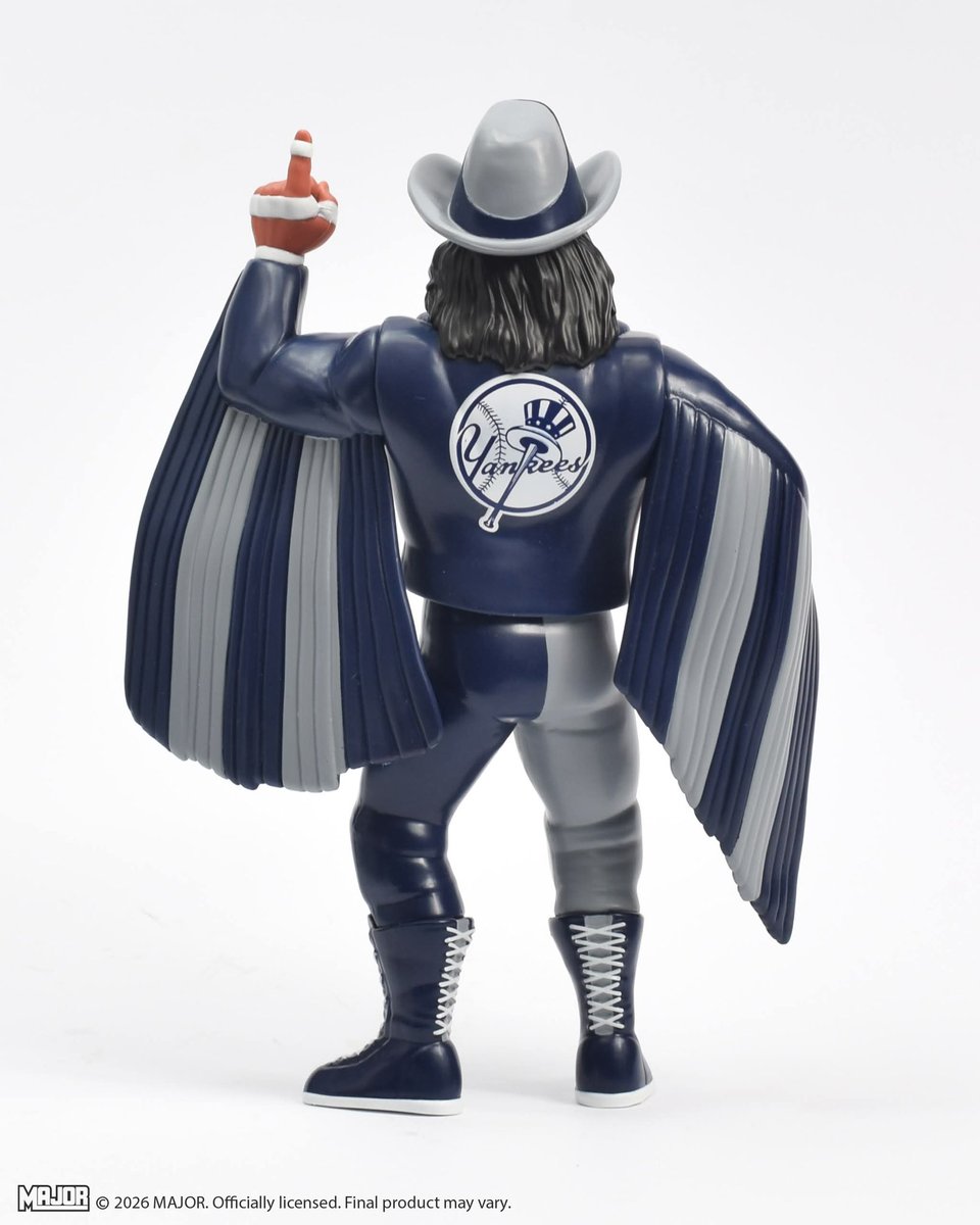 CollectMajor's tweet photo. We go LIVE with @Walmart soon where you’ll be able to get the brand new, exclusive @Yankees Macho Man!

See you shortly at 6pm ET - https://t.co/vu91cPRQnd.

#ScratchThatFigureItch https://t.co/FsSU4T77sD