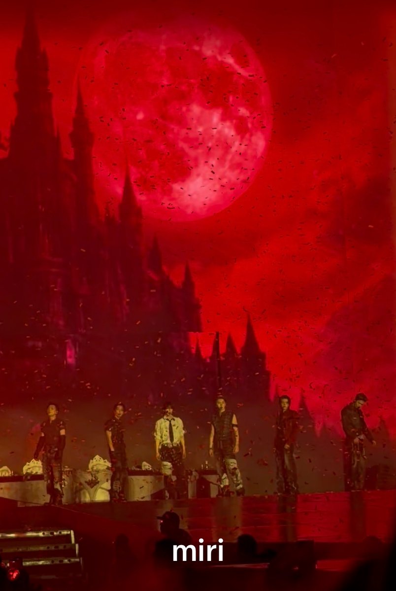 aniquiIando's tweet photo. 3 meses del blood saga en lima😭 los extraño muchísimo https://t.co/KazwZ29LUw