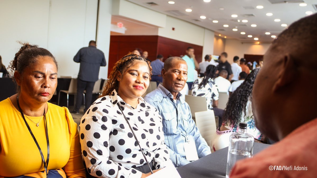 faodominicana's tweet photo. @CODOPESCARD @UniversidadISA Con cada edición, esta iniciativa de #FISH4ACP contribuye a fortalecer los ingresos de las comunidades pesqueras, ampliar la oferta de pescado y promover sistemas alimentarios más sostenibles.
@FAO @BMZ_Bund @EU_Partnerships @PressACP @CODOPESCARD @UniversidadISA https://t.co/cLk8VovwNI