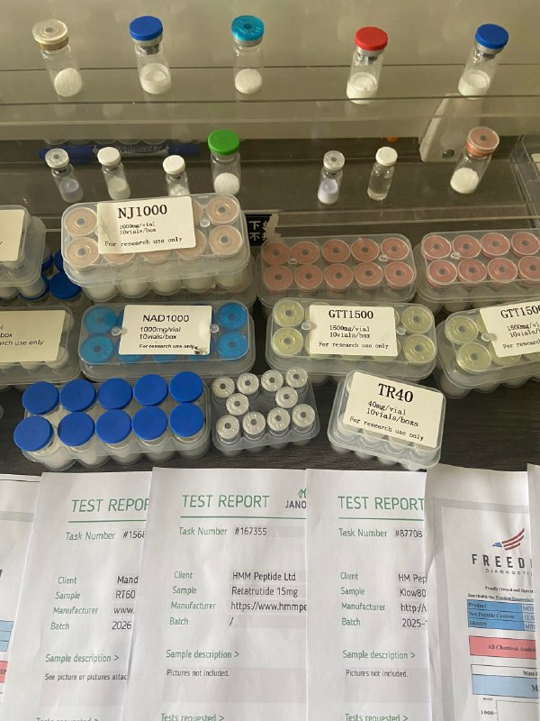 saifbawa's tweet photo. You hardly feel anything with BPC-157. Here are four reparative peptides, ranked from the most noticeable to the most subtle:

• KPV → Calmer gut and calmer skin; people report actually feeling the effects.

• GHK-Cu → Nothing felt on the day of use; after a month or two, skin texture is smoother and tone more even.

• TB-500 → Stubborn soft-tissue injuries gradually loosen up, with range of motion restored within weeks.

• BPC-157 → Faster recovery for tendon and ligament injuries, with no sensation during the process.

The ones at the bottom of this list are the "quiet" ones, not the weak ones. Tendons remodel without signaling their activity, so the true measure of success is how well they handle loads after a few weeks.