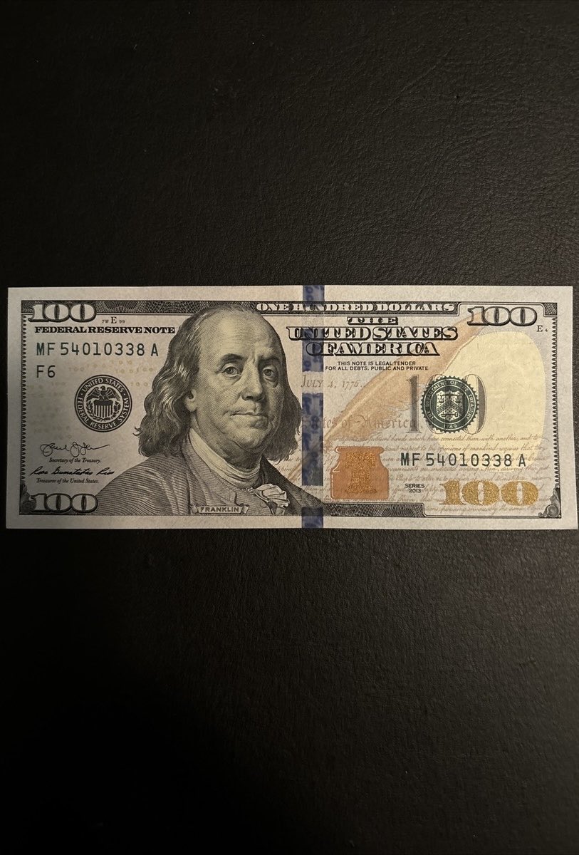 SaycheeseDGTL's tweet photo. 13 years ago today Nipsey released his 
“Crenshaw Mixtape” 

- Worlds first $100 mixtape
- Sold 1,000 copies in 24 hours
- Jay Z bought 100 copies = $10k https://t.co/8jeYPnfPmZ