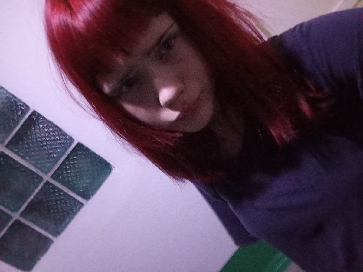 1kuskus2's tweet photo. Да, я бы хотел 1 поцелуйчик пж. Хааххах шучу, Чертов идиот я бы хотел 2 поцелуйчика https://t.co/J1fY1N0u9N