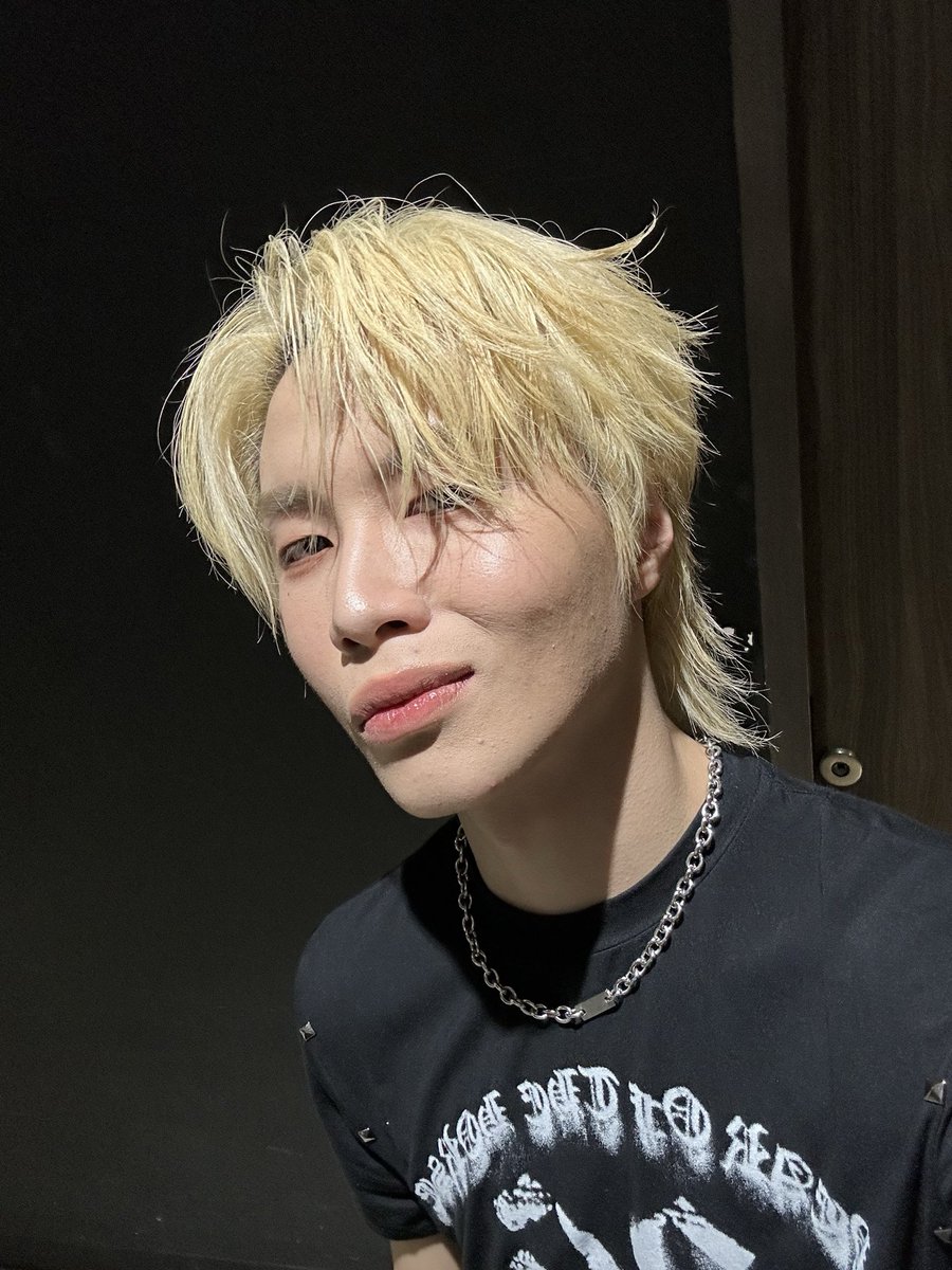 Jungyippy's tweet photo. วันนี้สนุกมากขอบคุณทุกคนนะะ นั่งอ่านนั่งดูทุกอย่างแล้วขอบคุณนะคับ ดีใจแทน9214ด้วยัวนนี้เห็นละตื้นตัน ครอบครัวศันเรใหญ่ขึ้นอีกแล้ว วันนี้สุด เลิฟ https://t.co/2Sgwa4pZbr
