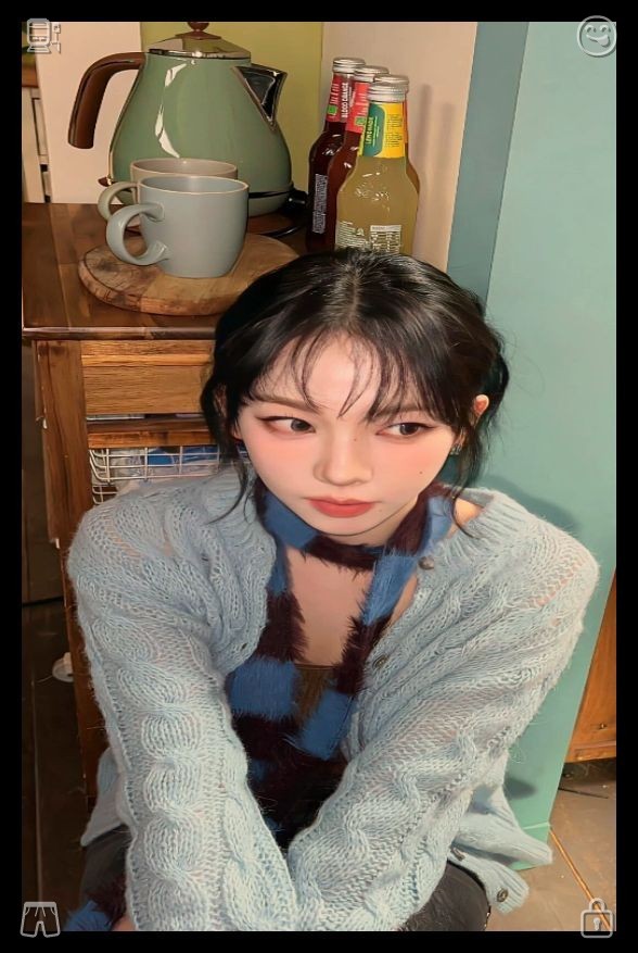morizo817's tweet photo. 😑Walk with daughter Playing with sand dolls, fun!Obstacles are not punishments, but natural filters. They weed out people lacking persistence, leaving only those who hold fast to goals to embrace final rewards. https://t.co/jFBjJNQz8S