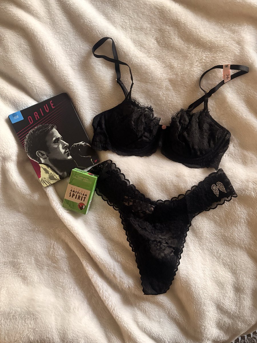 drfemgrace's tweet photo. big night planned https://t.co/dOm3HAz5BD