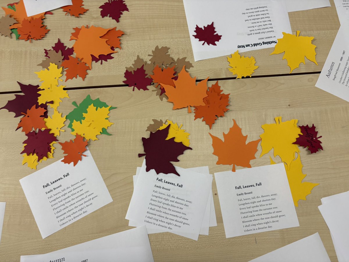 Millais_English's tweet photo. The Poet-tree is growing! #MillaisEnglish #Poetry https://t.co/lHvIu3sF3z