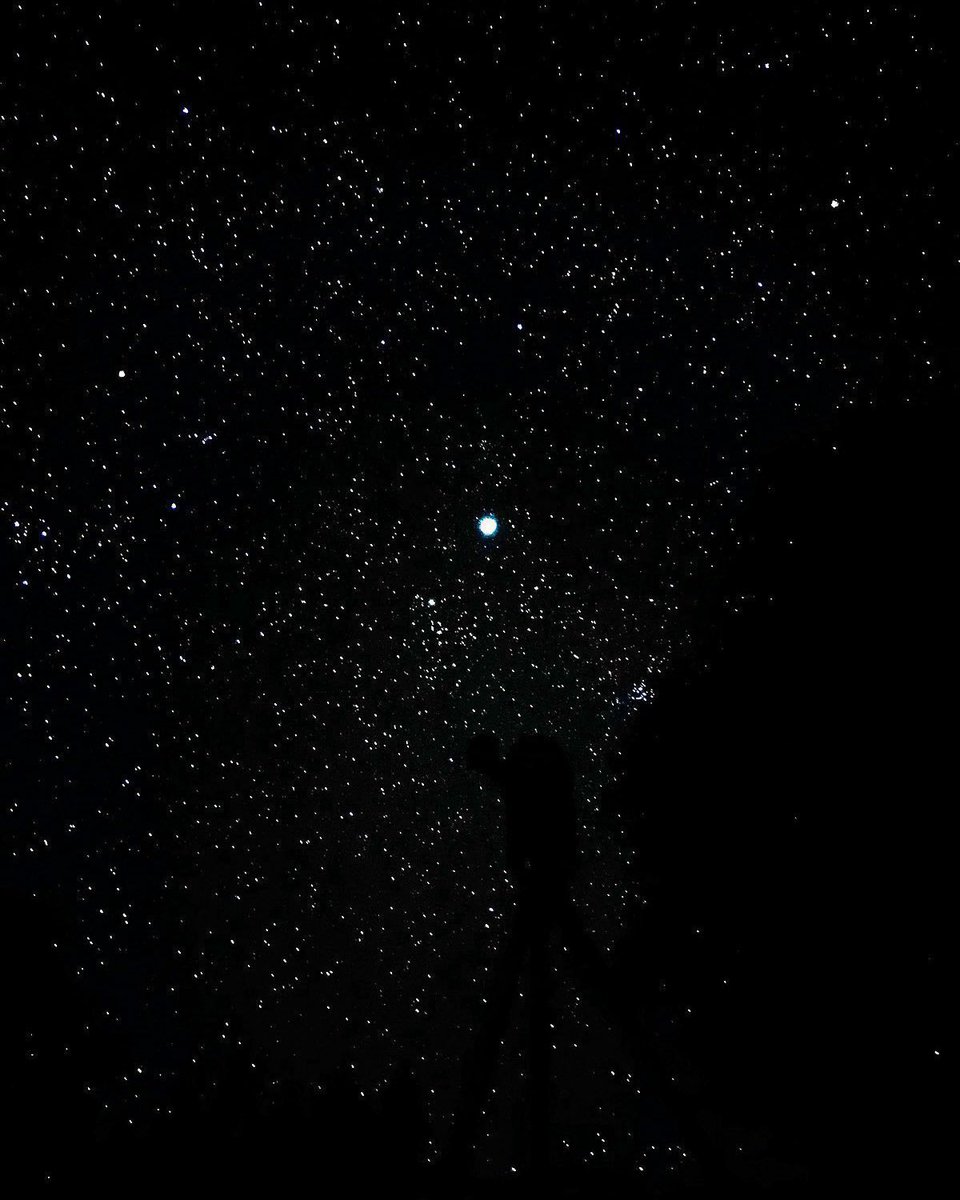 sage_astr's tweet photo. i love the stars https://t.co/EHatrCDQLJ
