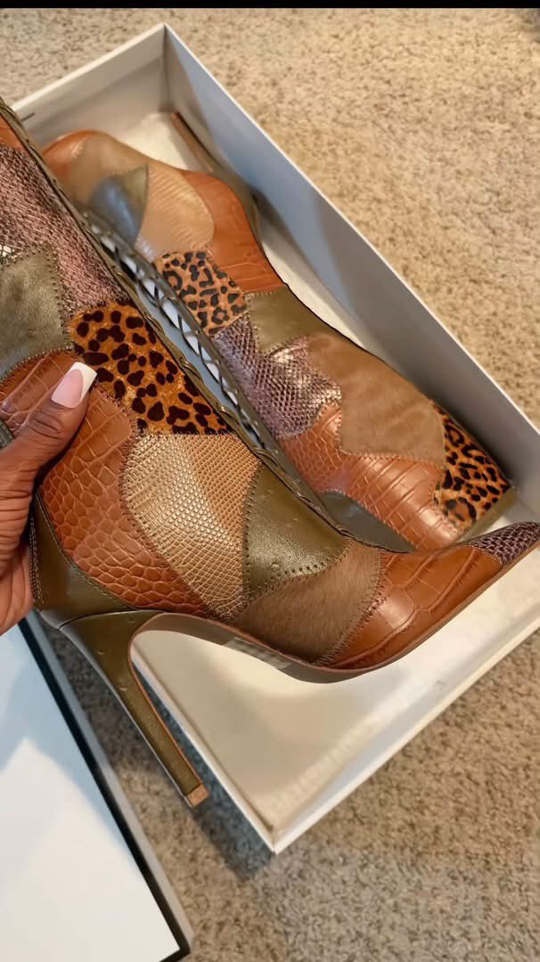 favscorpioooo's tweet photo. STEVE MADDEN TO THE FRONT PLEASEEEE😮‍💨😮‍💨😮‍💨😮‍💨. THIS IS A NASSSSSTY OF ALL TIME BOOT I NEED IT TODAY 🥵😍😍😍😍 https://t.co/pxuNZZgdGk