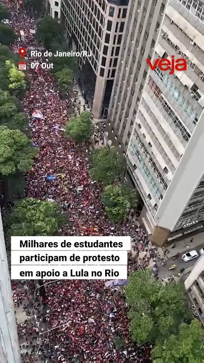 hablamax_'s tweet photo. que ironia do destino nos colocar pra viver nosso próprio batanga livre em kk

#ANobrezadoAmor https://t.co/t5c1SgbRHF