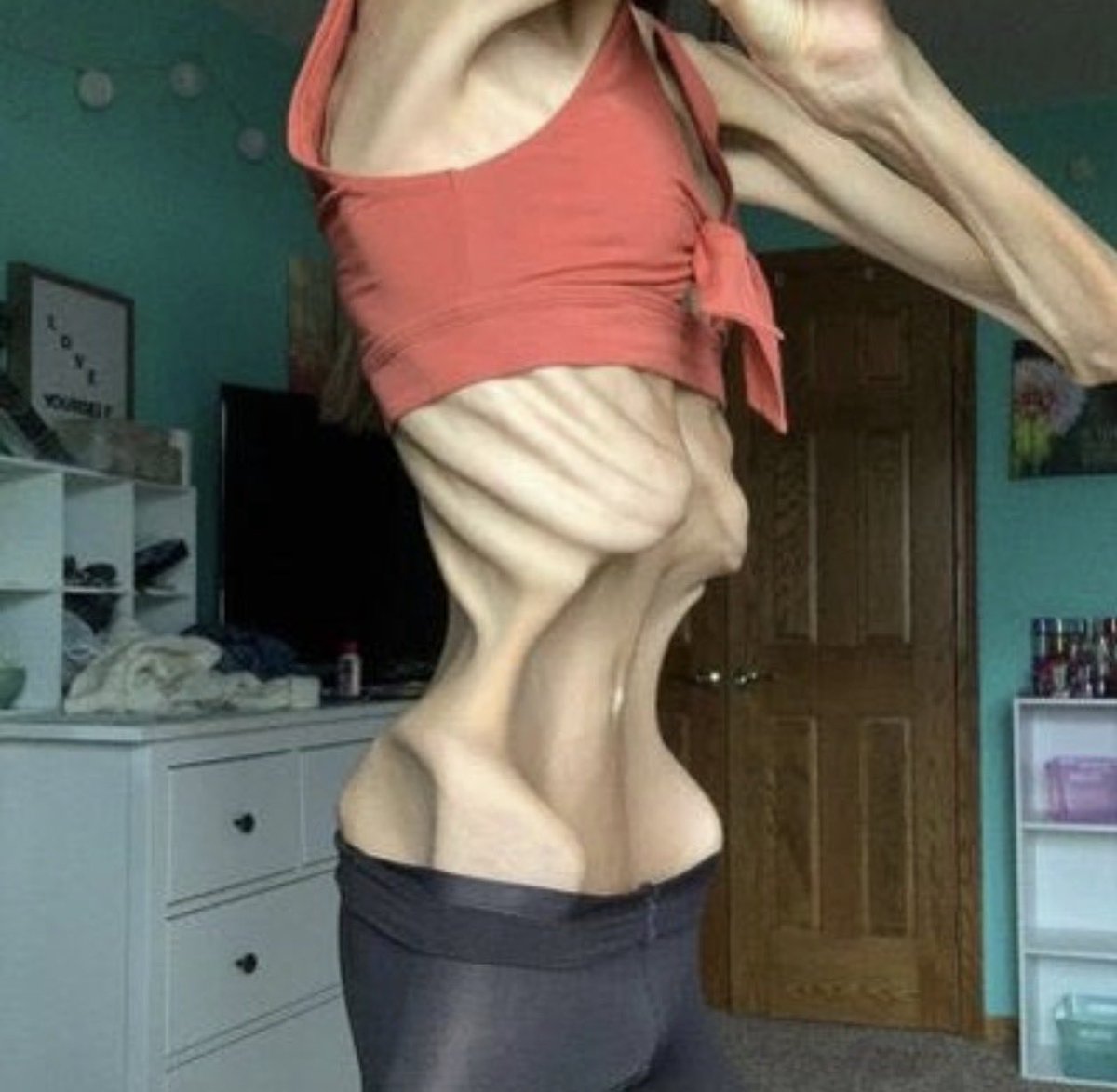 SkinnyAdmirer's tweet photo. #thinspo #thinspO0 #bonespo #bonesp0 #edtwt #anablur #edtw #twana #twed #edblur #edtblur #anatw #edrtwt #shedtwt https://t.co/30s3R862So