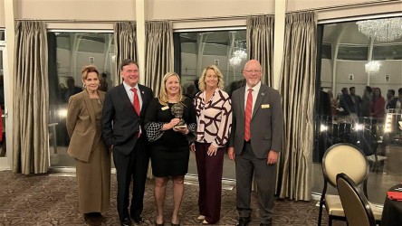 AGToddRokita's tweet photo. It was a great evening at the Warrick County Lincoln Day Dinner, made even better by Cori Meunier receiving the Legacy of Lincoln Award — a well-deserved recognition of her dedication and service to the community.

Thank you to April Edwards and Tom Fite for organizing the event and inviting me to speak.

It’s always a privilege to share the critical work my team and I are doing for Hoosiers, and to spend time with patriots who care deeply about our state and the positive direction we’re going.