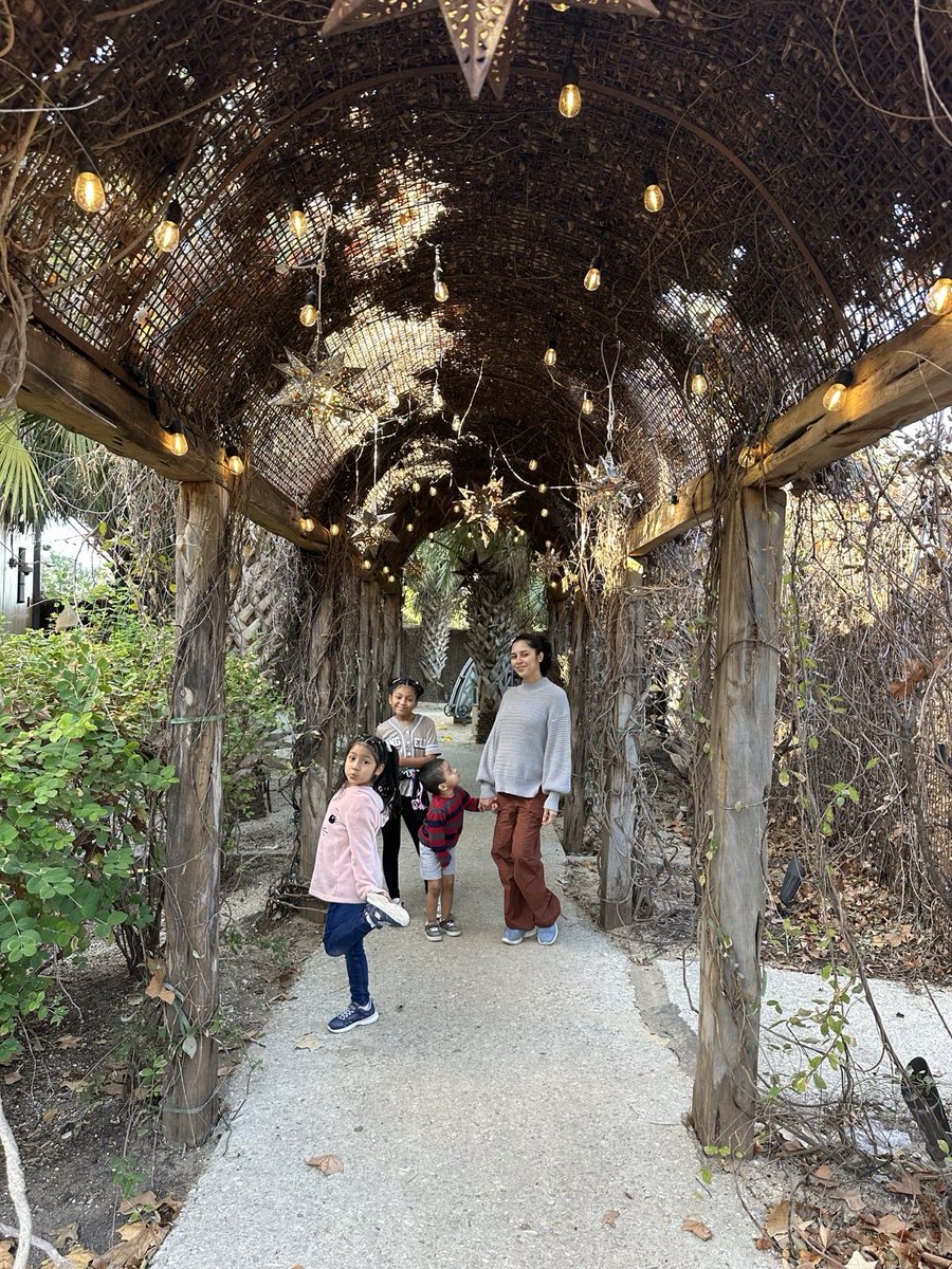 JoaquinCastrotx's tweet photo. Just two months after giving birth to her son, Adela Nohemy Castellanos is locked away at the Dilley Trailer Prison with her 10-year-old daughter, Sofia. They are separated from dad and three other siblings. 

Adela can't tolerate the food, is very stressed, and can’t sleep. Dilley is no place for a woman recovering from childbirth.

Her attorneys have appealed her deportation. Locking up a mother and her child doesn’t make our country safer. It only makes a family suffer. Hopefully their appeal will be granted.