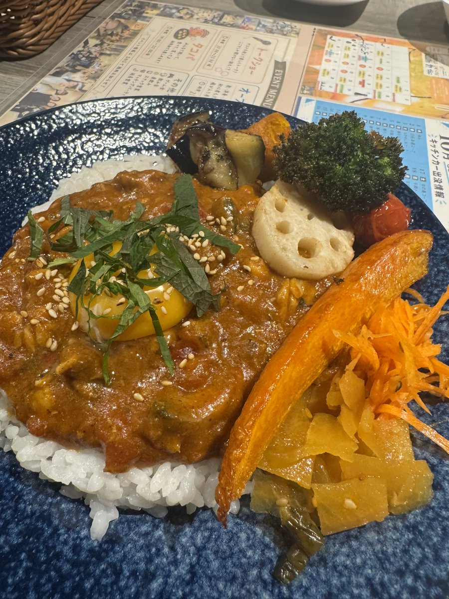 bigtree_maki825's tweet photo. 昨夜はWAYA WAYA CAFEに仲間が集まってくれました🥰
楽しかった✨
マンスリーカレー🍛の
鯖銀河⭐️
美味しかったです😆

#Fellows
#WAYAWAYACAFE https://t.co/WZ5iOE9p97