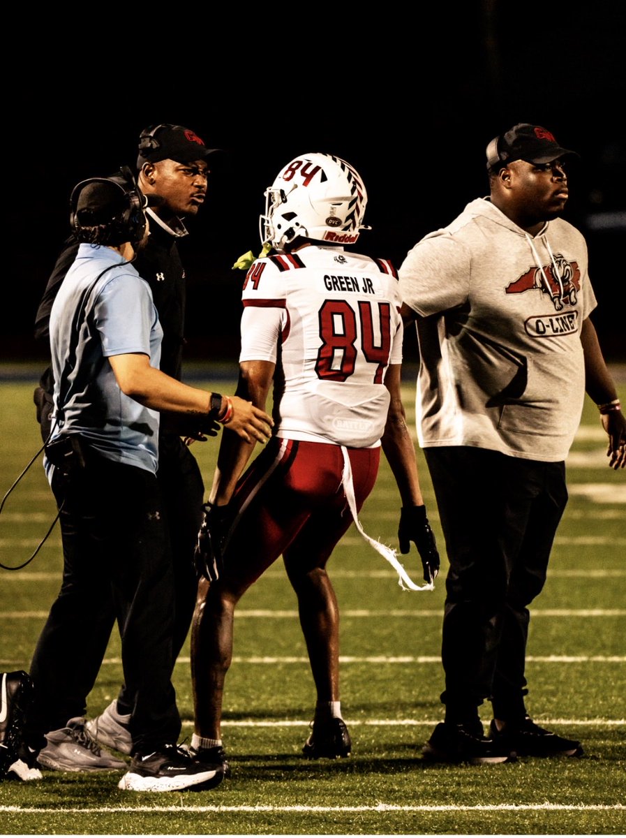 Coach_AcWhaley's tweet photo. 🔒!! https://t.co/flbXqAZ9gg