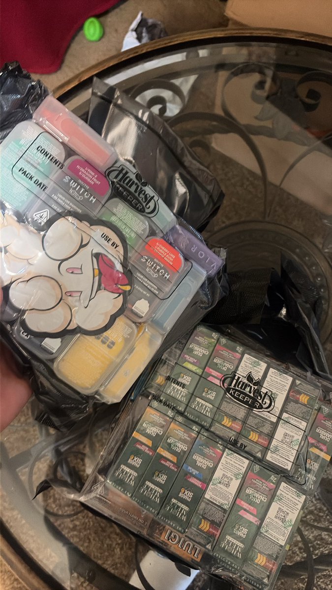 mark893938's tweet photo. ๐งโ๐พur migo gets it for lower ๐ 25 a pop rn rush me #dfw #fwtxplug #dtxplug #fwtxmeets #dtxmeets https://t.co/IWNcsowLug