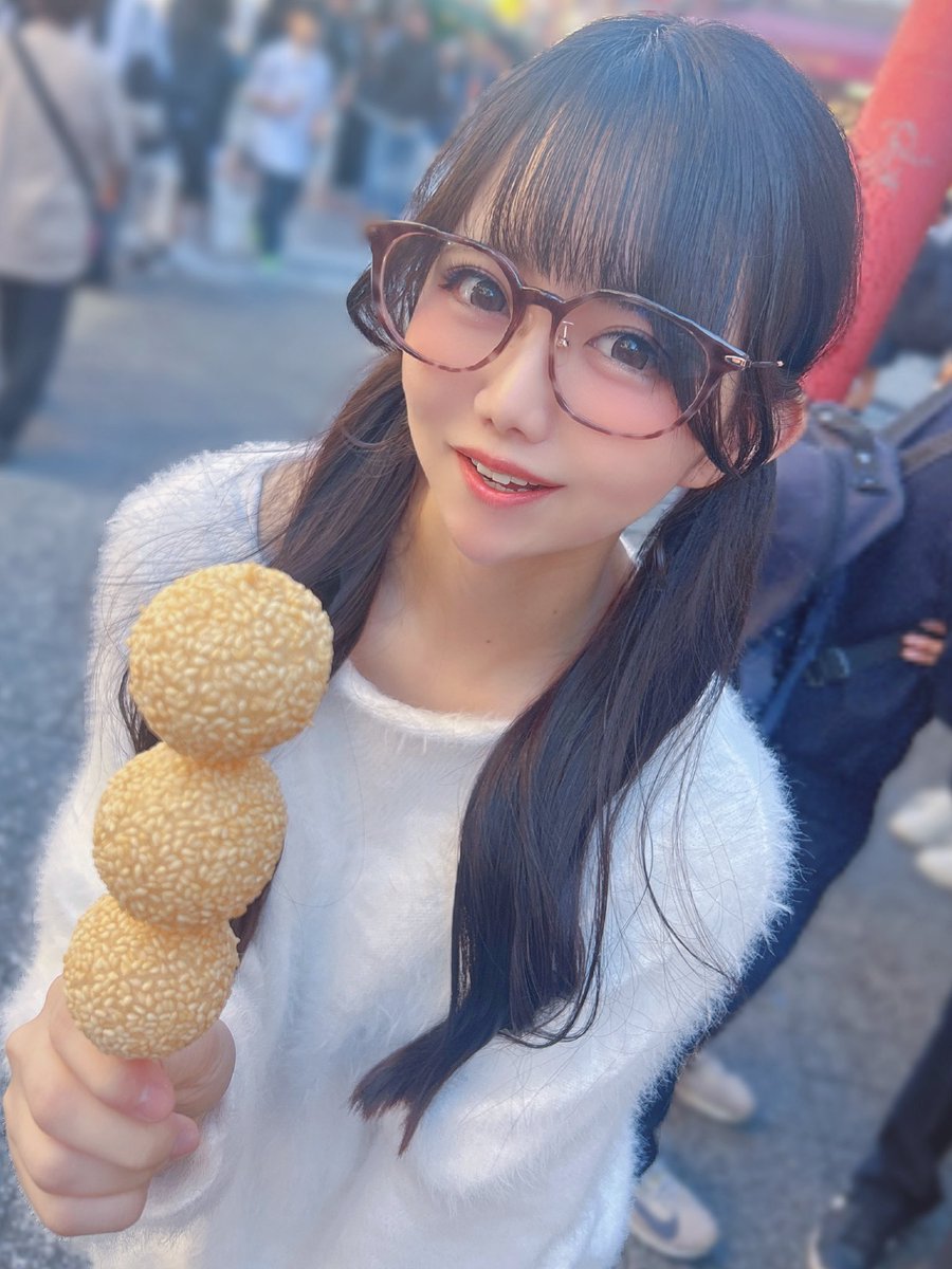 idol_ranze's tweet photo. 今日はかなり早めのおはよう🎶

おはようしてくれる？🥺

ごまだんご！あーん！💞 https://t.co/xNWjAJxAtL