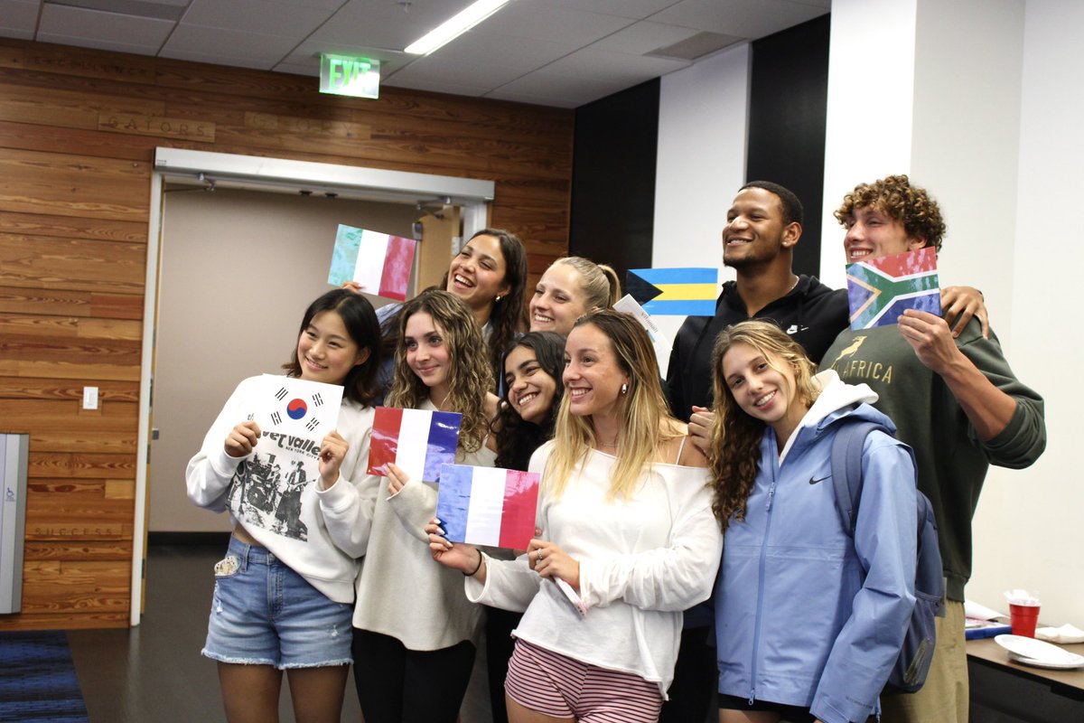 GatorsExp's tweet photo. International Night 2026 🌎🐊

A great night bringing our international student-athletes together! 💙 https://t.co/W74QmrMscO