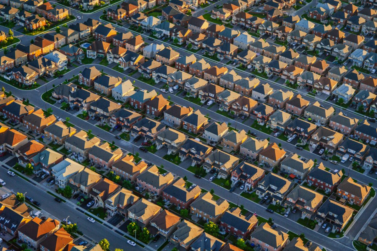 proptech_x's tweet photo. PROPTECH-X : Is SDLT holding back new home developers and investors? dlvr.​it/TVr6MS #Proptech #digitaltransformation #startups #realestate #Property https://t.co/kKEu6NtAEM