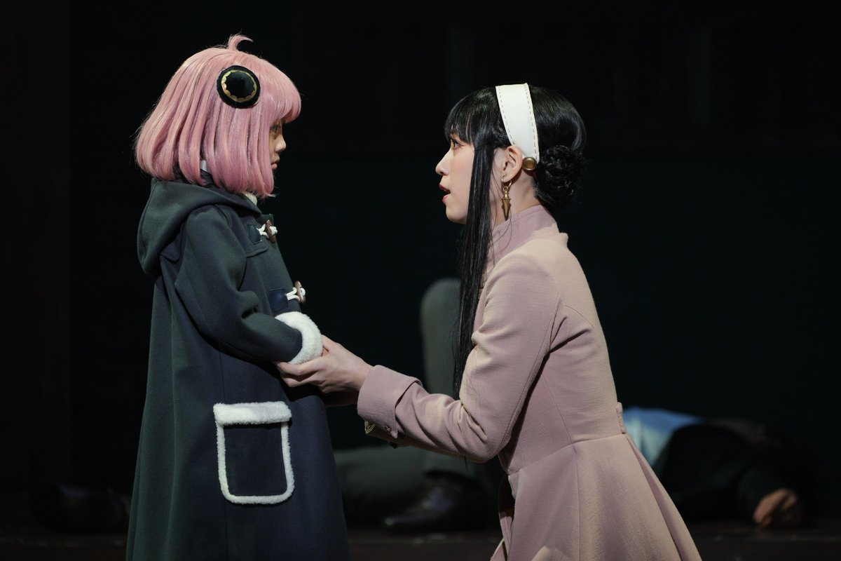 spyfamily_stage's tweet photo. ミュージカル
『SPY×FAMILY ２ 爆弾犬篇＆豪華客船篇』🐶🚢

🗼東京建物Brillia HALL にて絶賛上演中❗️

📅本日10/9(金)の公演
⏰12:30開演の部

✅作品HP
https://t.co/xHVobmNMq4

📺Official Trailer
https://t.co/6QFeJ8i520

製作：東宝 ©遠藤達哉／ミックスグリーン・東宝
#ミュージカルSPY https://t.co/BcHzgpONcV