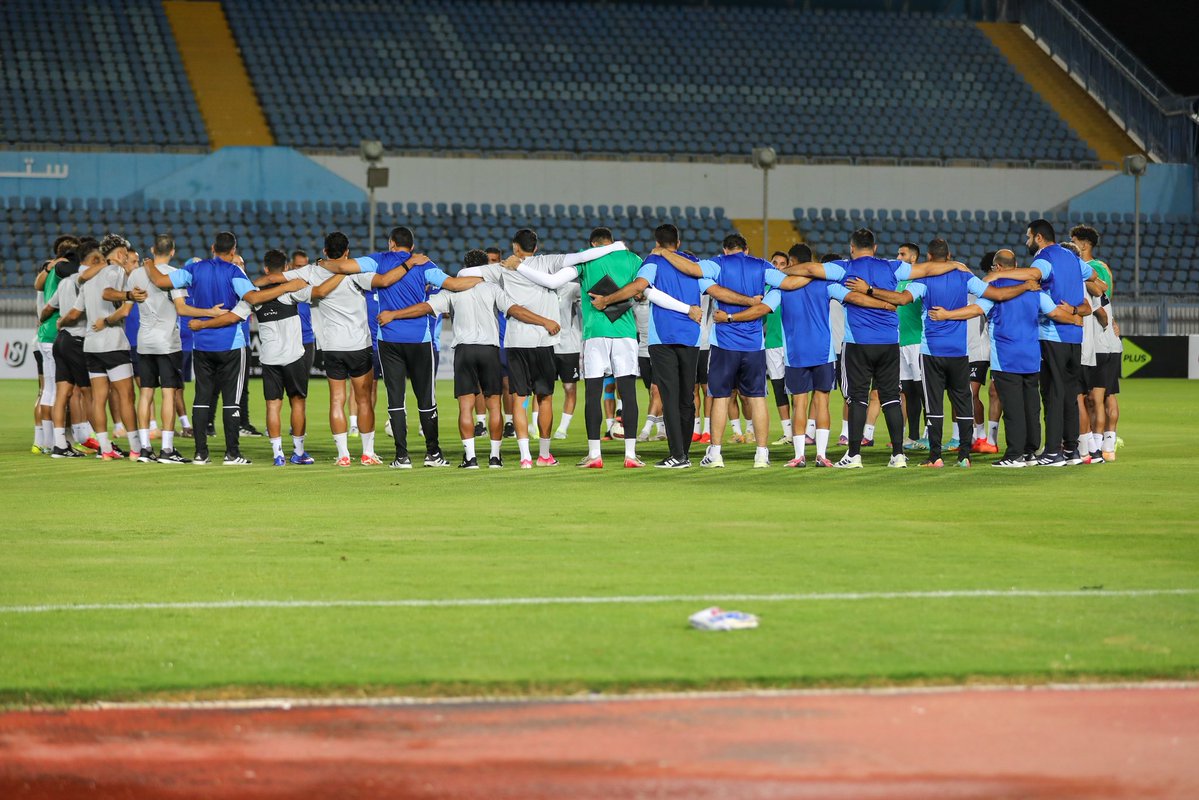 Almasrysc's tweet photo. لا راحة… العمل مستمر لعودة منافسات #دوري_ORA 🦅💪

#شجع_النسور | #Almasrysc https://t.co/5VKPehemy1