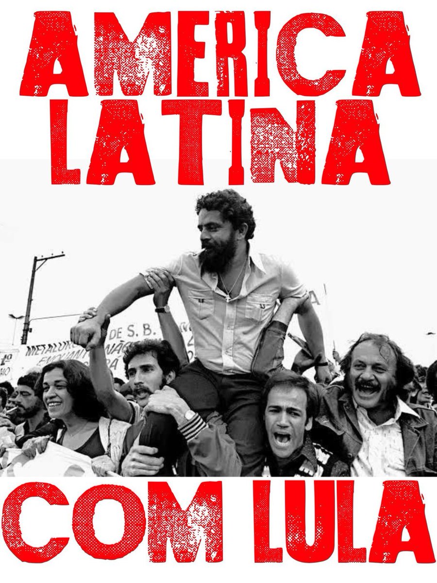 KarolGBRA's tweet photo. A AMÉRICA LATINA NÃO CABE NO QUINTAL DE NINGUÉM.

O Brasil é a maior democracia e econômia da América Latina, o resultado das eleições brasileiras tem o poder de decidir o futuro da política da América Latina. 

O Avanço da extrema direita na América Latina é influência direta da pressão e ingerências de Trump e sabemos que o governo do Flávio Bolsonaro vai ser mais um.

Convido os fã clubes brasileiros e estrangeiros de artistas latinoamericanos a se juntarem a nós nessa luta e resistência pela democracia latinoamericana.

@latinoscomlula @fandomscomlula

#Lula2026 
#FandomsComLula #AmericaLatinaComLula