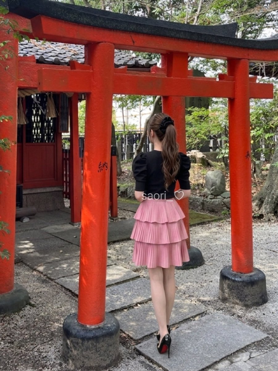 Reimin12saori's tweet photo. 神社やお寺巡りが好き💕
みなさんは神社とか行きますか😊
この夏、願掛けしました✨ https://t.co/pOEHaxN2ak