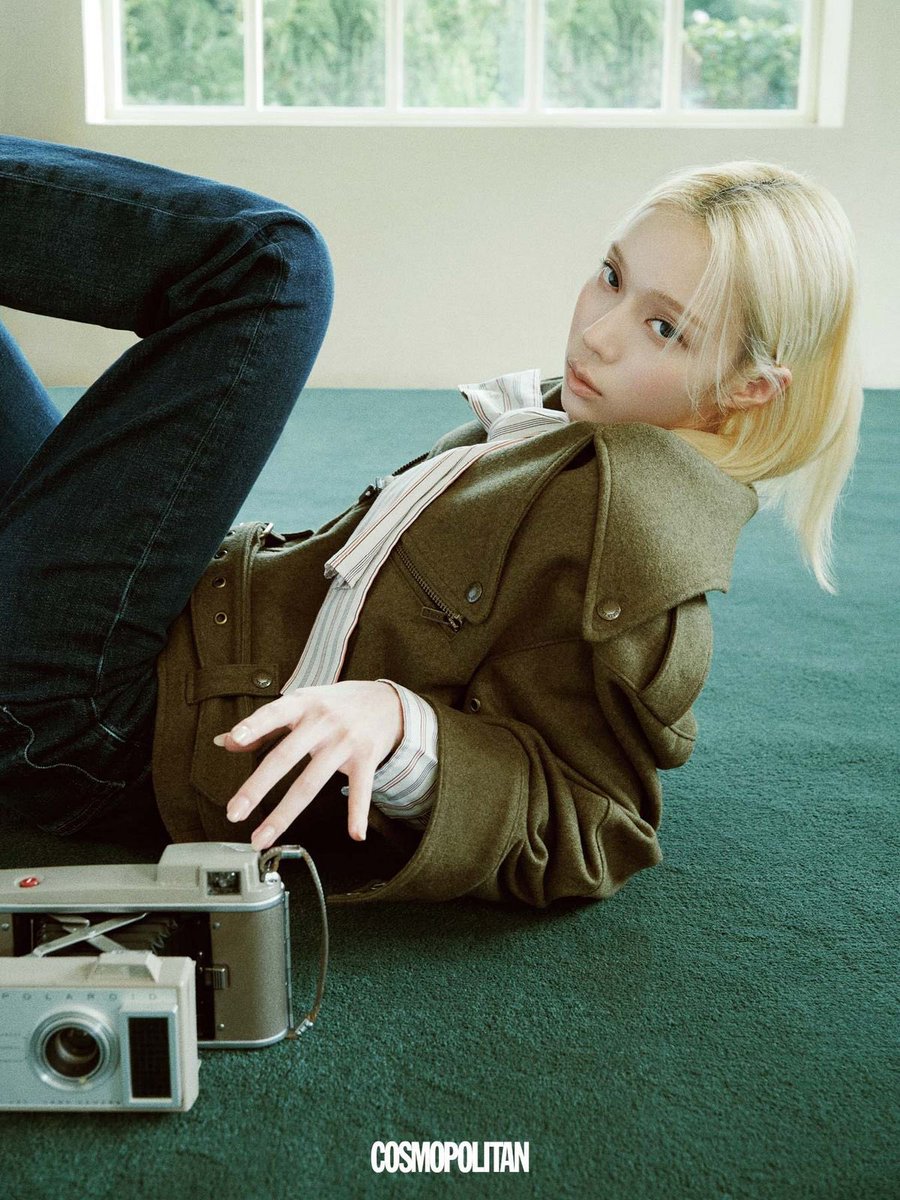 WINTER_DCgall's tweet photo. 코스모 폴리탄 10월호  #윈터

에스파 윈터랑 가을이 만나면? 폴로와 함께한 코스모 10월 커버 완성! 
윈터의 몽화적인 꿈속을 보는 듯한 폴로 랄프 로렌 커버 화보

<인터뷰 전문>
🔗https://t.co/oZeEJbcgsX

#WINTER #ウィンター #에스파 #aespa 
@cosmokorea https://t.co/vhYq6CEETe