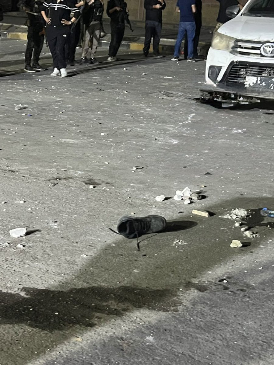 basilanist's tweet photo. Haseke’de Kürtlerin meydana indiğini duyan çeteler, arkalarına bakmadan kaçmışlar. https://t.co/RRkOnRcFSA