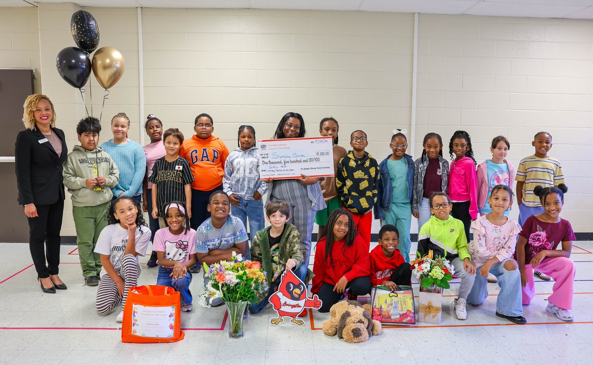 NewtonCoSchools's tweet photo. 🎉 SURPRISE! What a morning at Livingston Elementary! Third-grade teacher Dr. Shameka Smith was surprised in her classroom with the news that she's the 2026 Griffin RESA Regional Literacy Teacher of the Year! 📚🏆

Recognized for outstanding student growth in literacy, Dr. Smith is now in the running for the statewide Georgia Literacy Teacher of the Year honor!

Congratulations, Dr. Smith! We are SO proud of you! ❤️

Read her story! 👇
https://t.co/5rlqOqjR1v