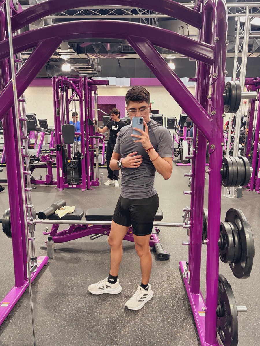 Jav_TrC's tweet photo. Hoy se entrenó 🍑🫰🏼 https://t.co/ngmRSFuGV6