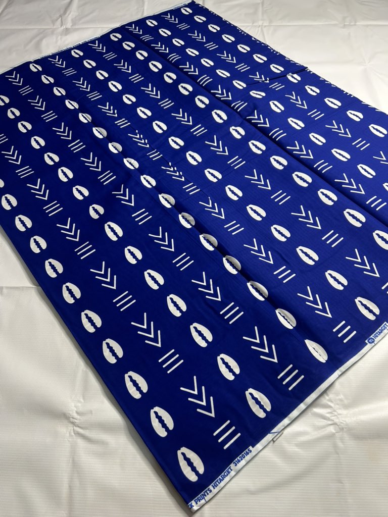 fabricgod's tweet photo. Phoenix Hitarget ✊🏾

Get 6yds - 14,000
Available in 2,3,4yards 💖

Location:  Abuja /Benue

 Same day delivery for Abuja and Benue 💯

Contact: 07042404511 WhatsApp or call

Please rt if this comes across your TL.🙏 https://t.co/XWnOXvATQE