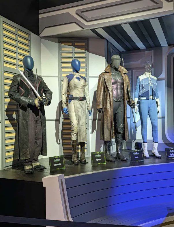 cosmic_marvel's tweet photo. The costumes from ‘AVENGERS: DOOMSDAY’ are on display at #NYCC.

(via @AIPTcomics) https://t.co/mKEvDpHPEo