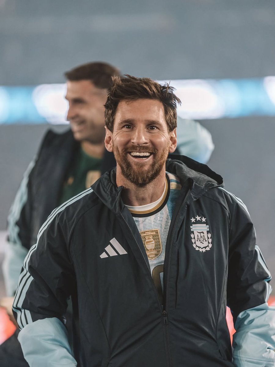 messi_archive's tweet photo. https://t.co/sl8LfgcvGO