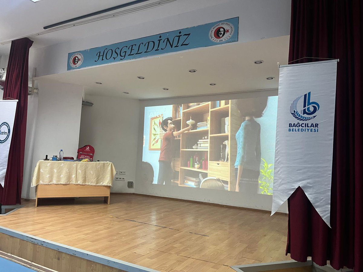 AkifBagcilar's tweet photo. @tcmeb @MucahitYentur #türkiyeyüzyılımaarifmodeli #maarifinkalbindeoyun #mehmetakifersoyilkokulu #tcmeb #bağcılarilçemem
@Yusuf__Tekin
@tcmeb
@istanbulilmem
@BagcilarMem
@MucahitYentur
@abdullahucgun33
@mehmetsansar60 https://t.co/XnbCtNE4z9